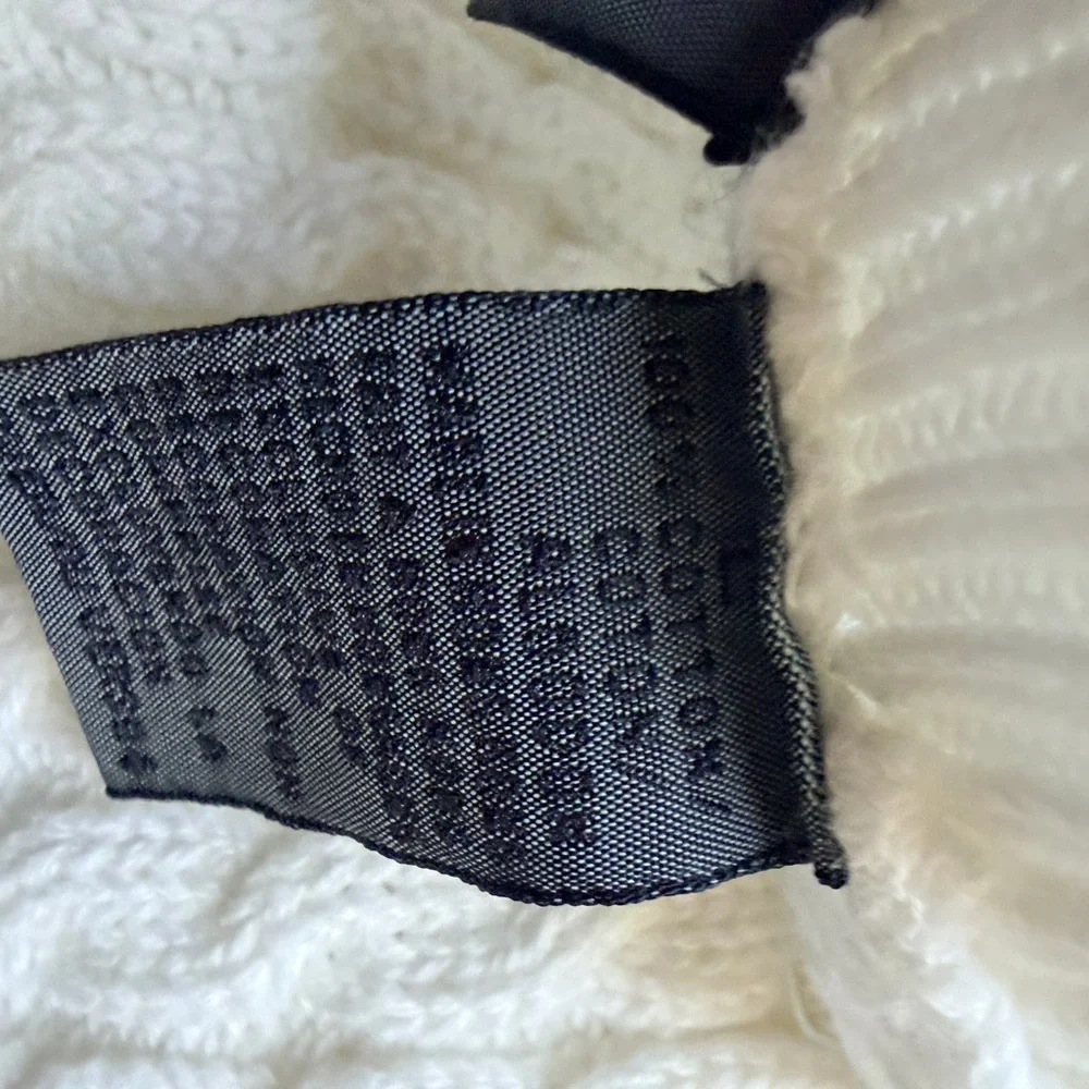 Elegant White Button-Up Cardigan Sweater - Picture 13 of 13